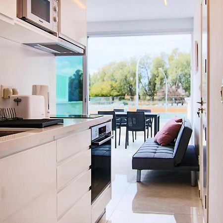 Phaedrus Living - Seaside Luxury Flat Harbour 103 Appartement Paphos Buitenkant foto