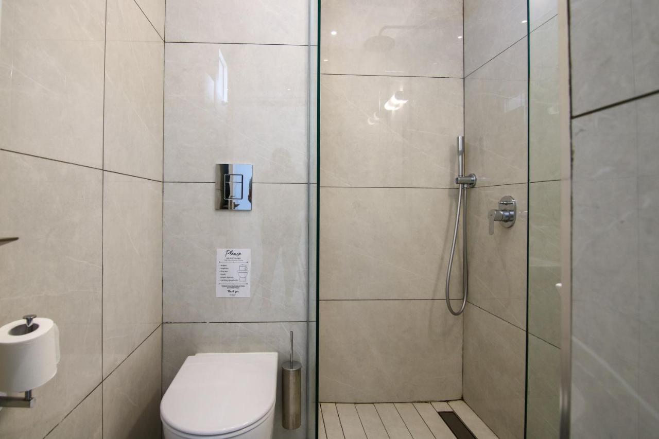 Phaedrus Living - Seaside Luxury Flat Harbour 103 Appartement Paphos Buitenkant foto